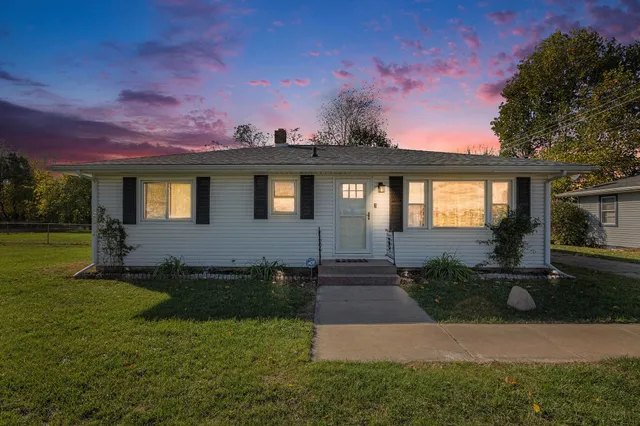 $220,000 | 2034 Union Avenue, Benton Harbor, MI 49022