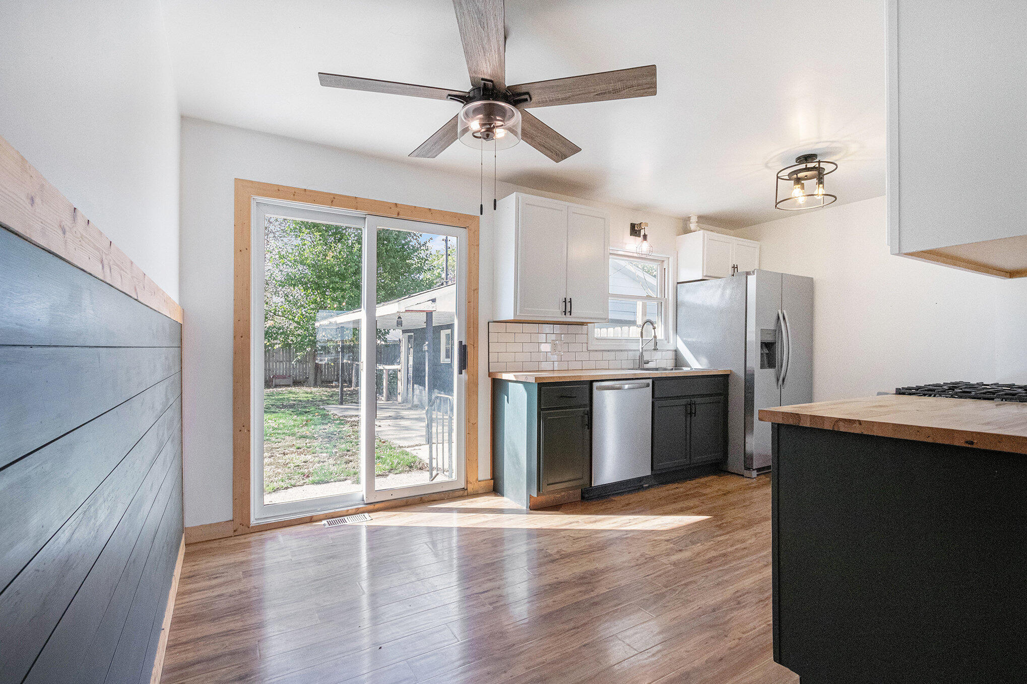 2034 Union Avenue Benton Harbor, MI 49022 - Photo 5 of 18 005_file_625