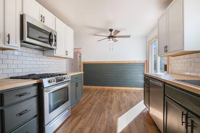 $220,000 | 2034 Union Avenue, Benton Harbor, MI 49022