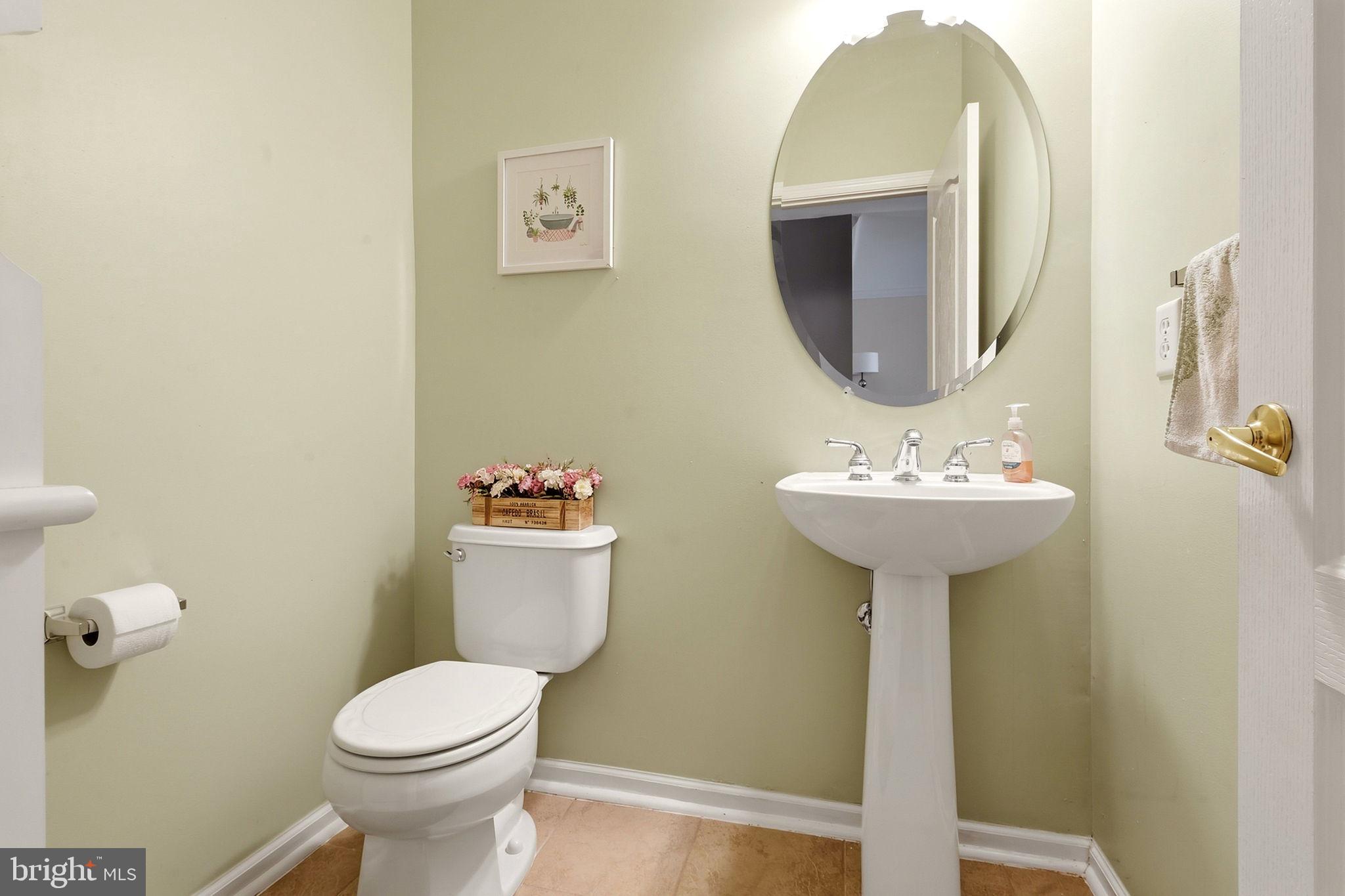 221 Hawthorne Way Riverside, NJ 08075 - Photo 9 of 25 Gallery Image 9