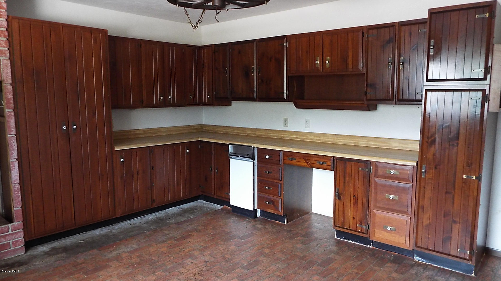 4445 Aurantia Road Mims, FL 32754 - Photo 10 of 21 kitchen
