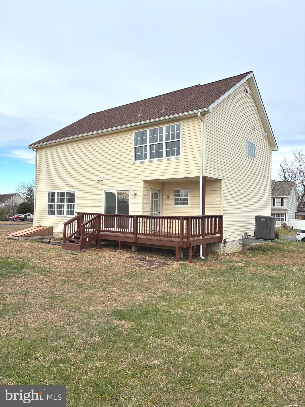 331 North Teal Road Martinsburg, WV 25405 - Photo 34 of 35 a view of a house with backyard and a tree