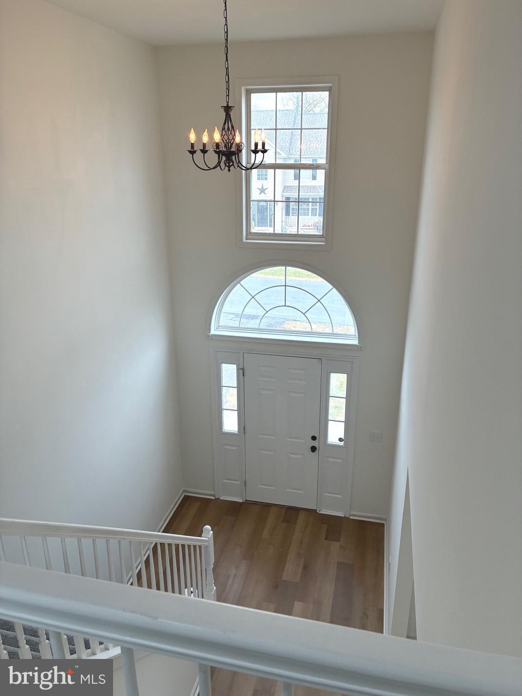 331 North Teal Road Martinsburg, WV 25405 - Photo 4 of 35 an empty room with windows