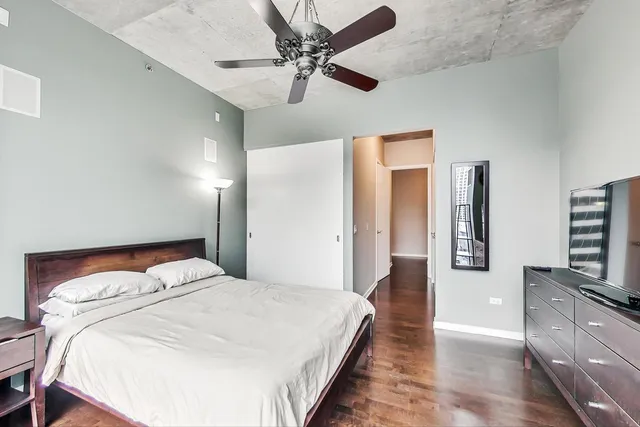 $4,000 | 600 North Fairbanks Court, Unit 1607, Chicago, IL 60611