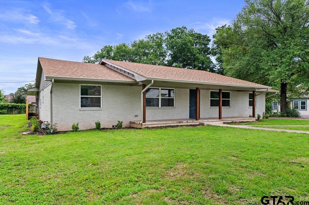 512 Lane Street Quitman, TX 75783 - Photo 3 of 37