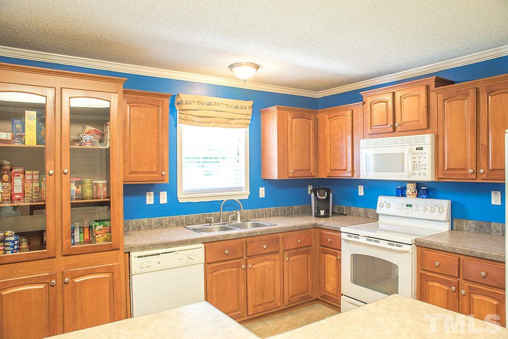 647 Thomas Humphries Road Roxboro, NC 27574 - Photo 5 of 16