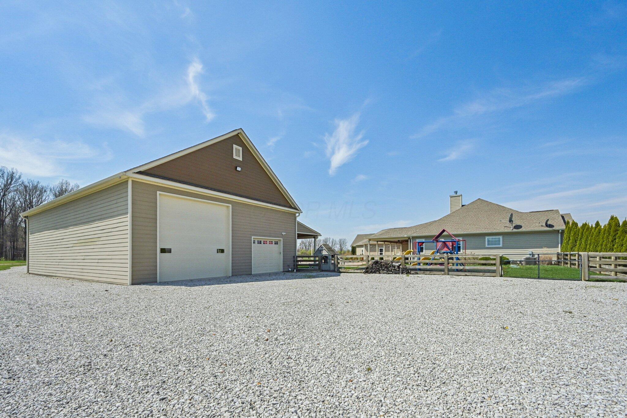 15340 Robins Road Johnstown, OH 43031 - Photo 91 of 142 40x60 pole barn with 16 ft door