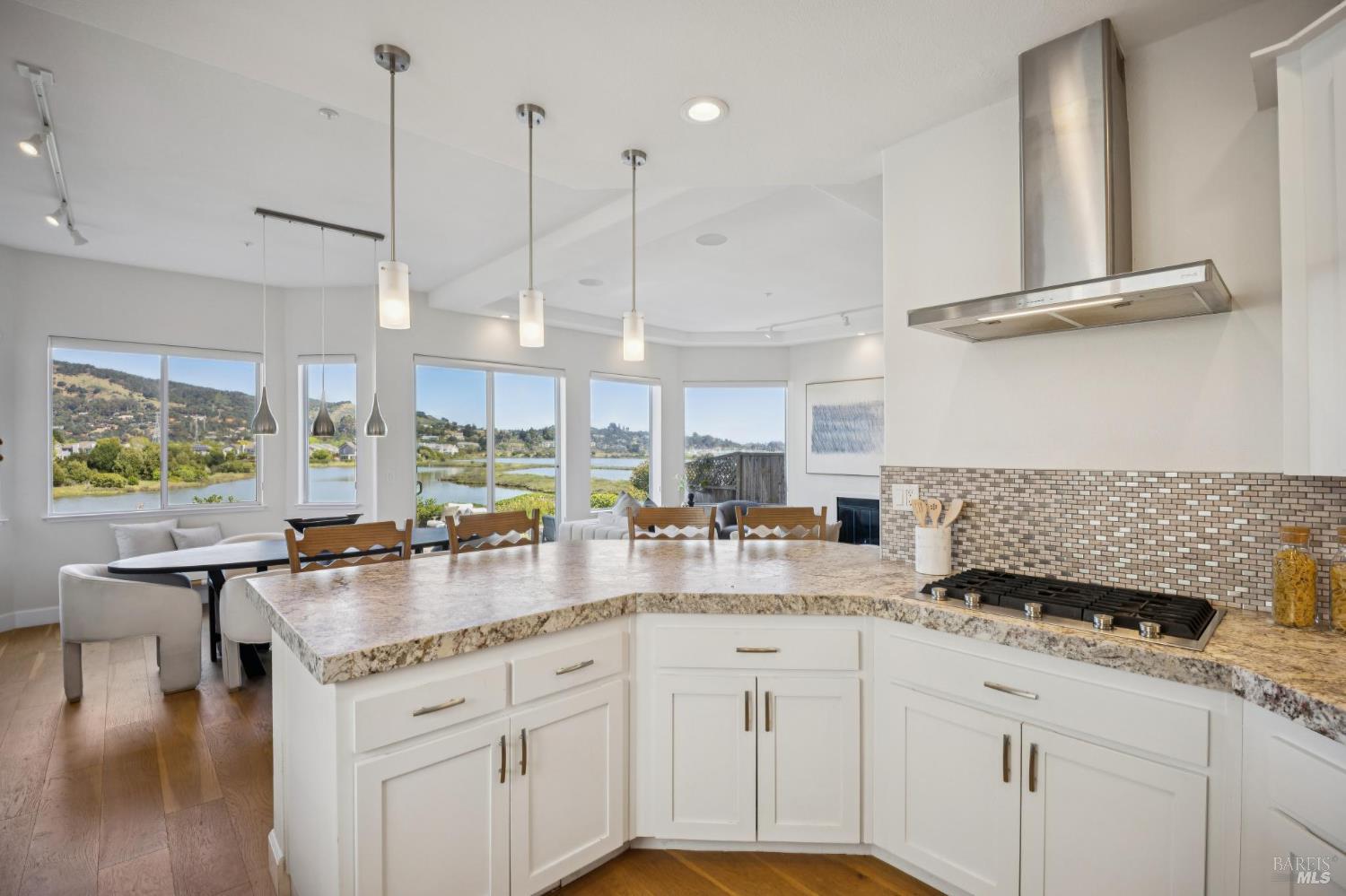 255 Baypoint Drive San Rafael, CA 94901 - Photo 20 of 62