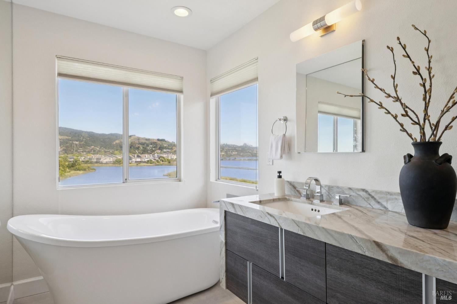 255 Baypoint Drive San Rafael, CA 94901 - Photo 38 of 62