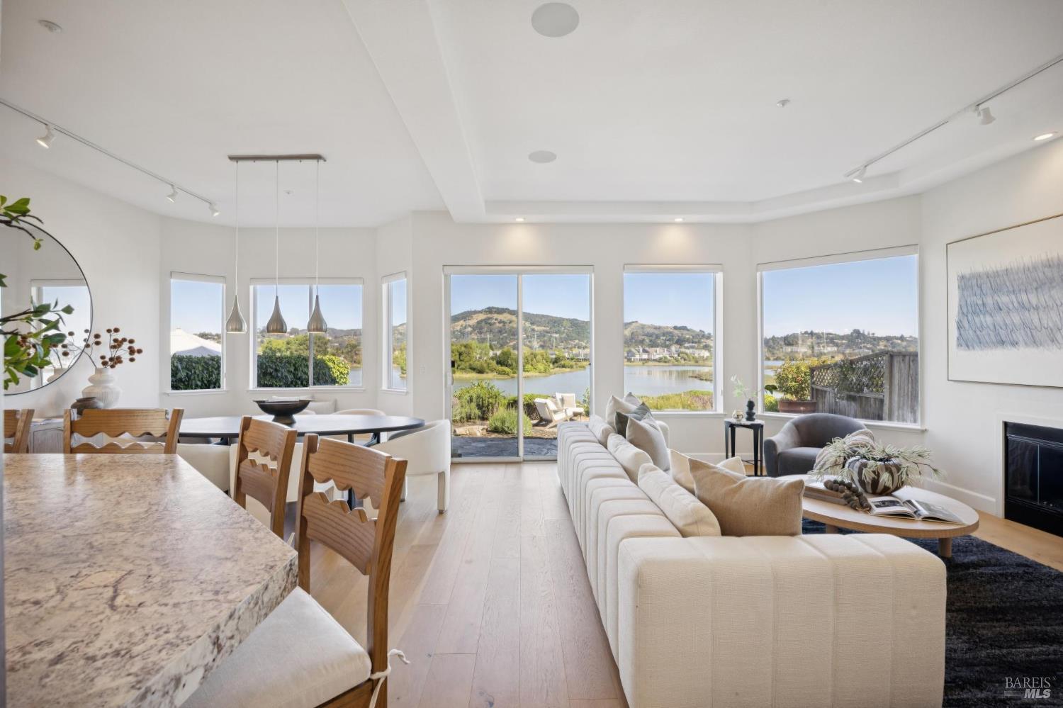 255 Baypoint Drive San Rafael, CA 94901 - Photo 5 of 62