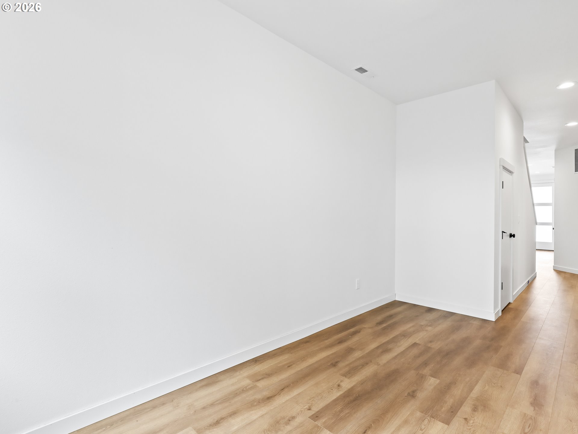 41870 Deschutes Avenue, Unit 11 Sandy, OR 97055 - Photo 28 of 43 a view of an empty room