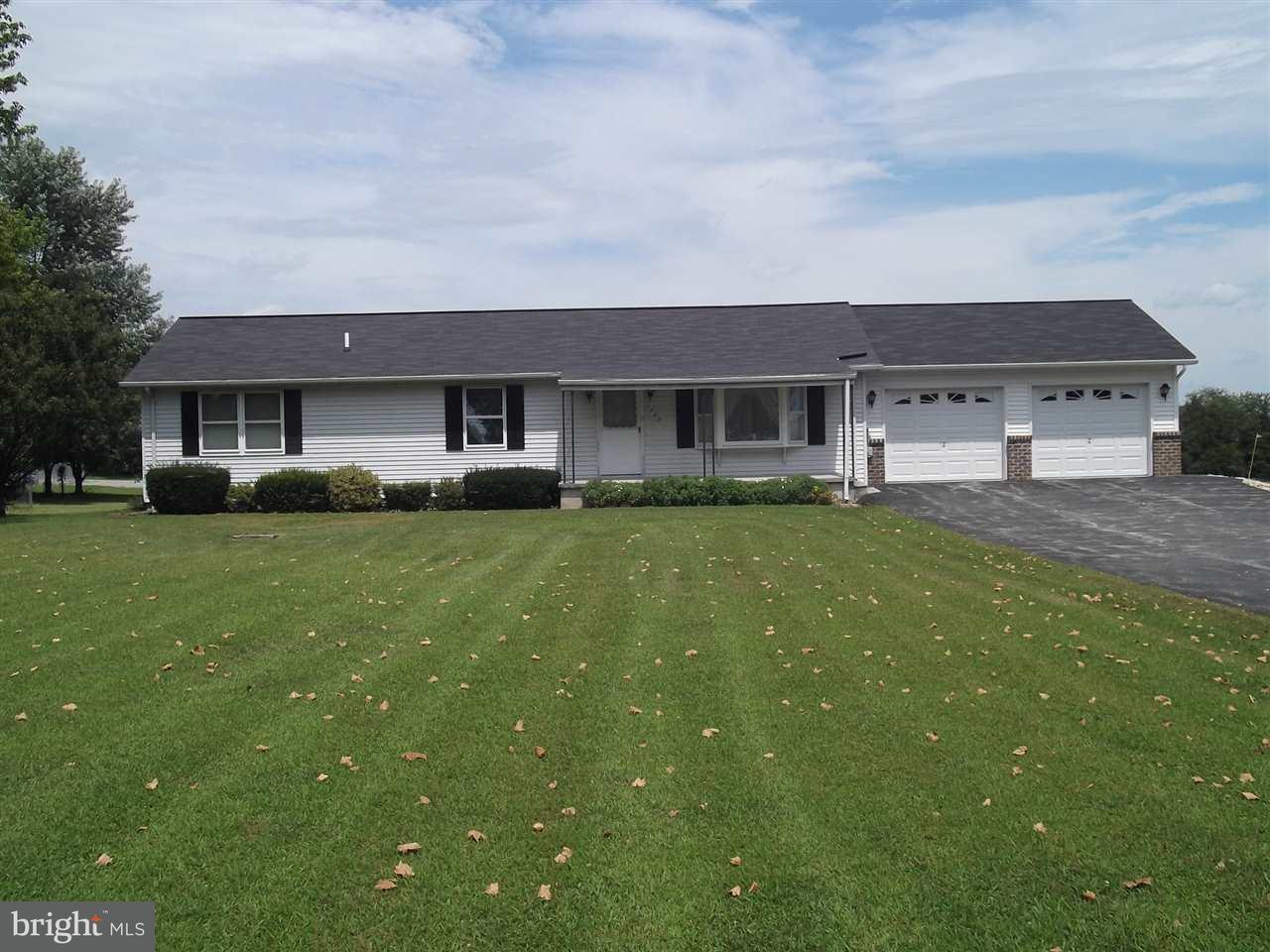 1439 Chambersburg Road Gettysburg, PA 17325 - Photo 2 of 27 Gallery Image 2