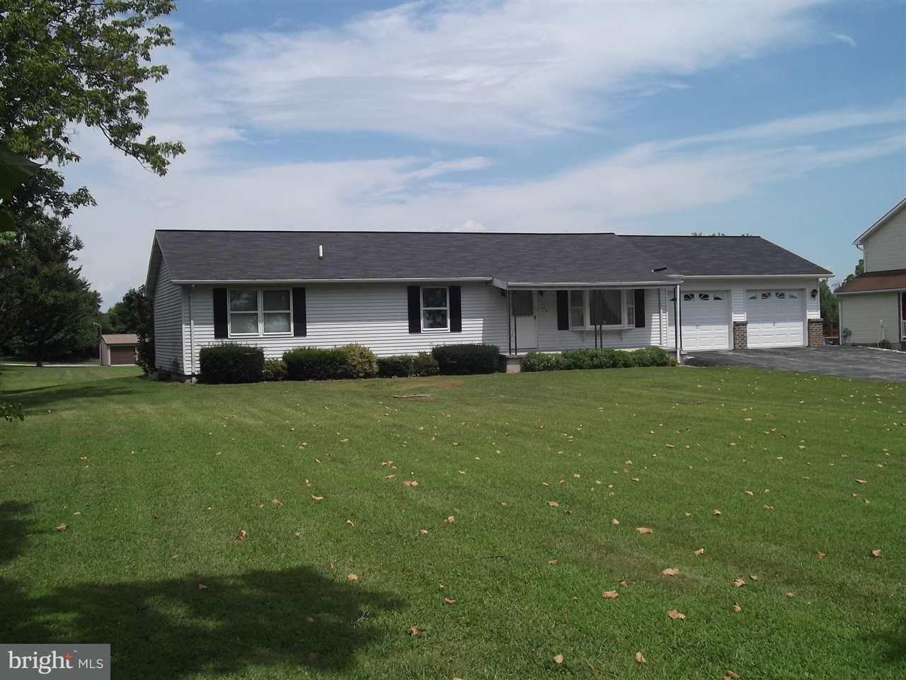 1439 Chambersburg Road Gettysburg, PA 17325 - Photo 3 of 27 Gallery Image 3