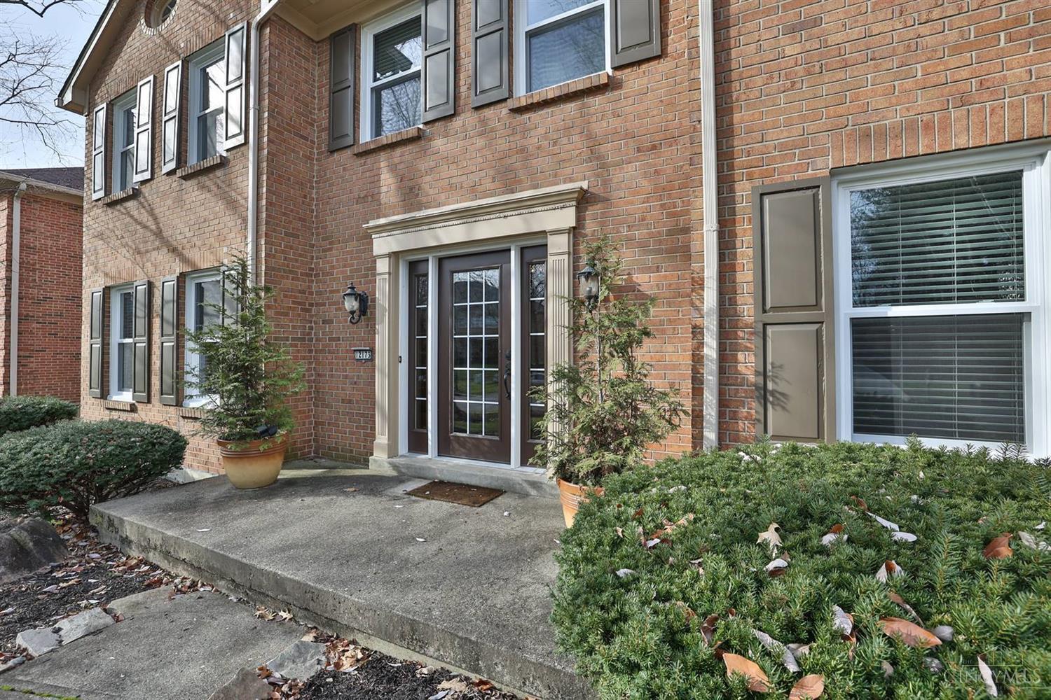 12173 McCauly Road Cincinnati, OH 45241 - Photo 3 of 52