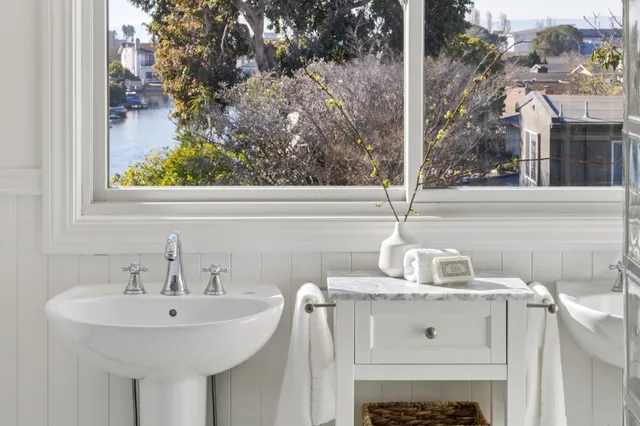 $1,995,000 | 1814-1814 Clinton Avenue, Alameda, CA 94501