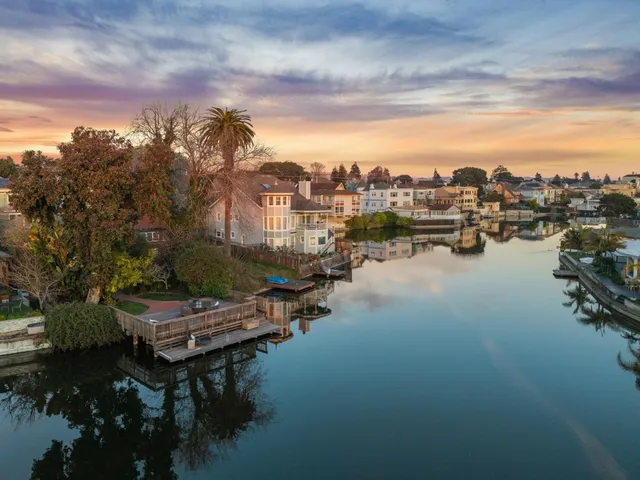 $1,995,000 | 1814-1814 Clinton Avenue, Alameda, CA 94501