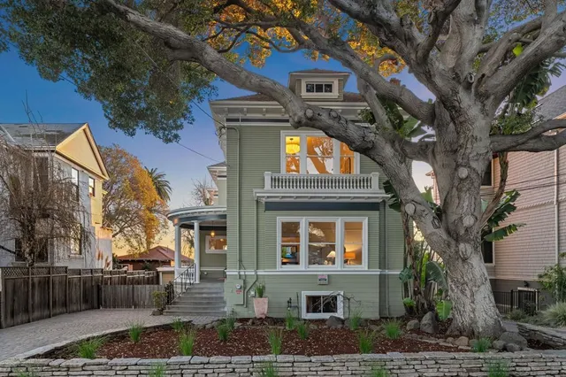 $1,995,000 | 1814-1814 Clinton Avenue, Alameda, CA 94501