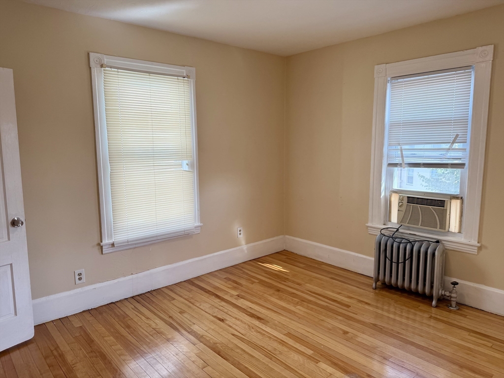 31 Stoneland Road Worcester, MA 01603 - Photo 21 of 33