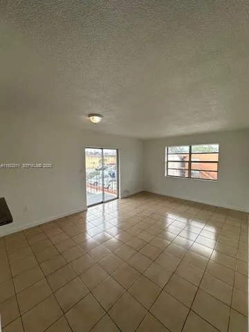 a view of empty room with window