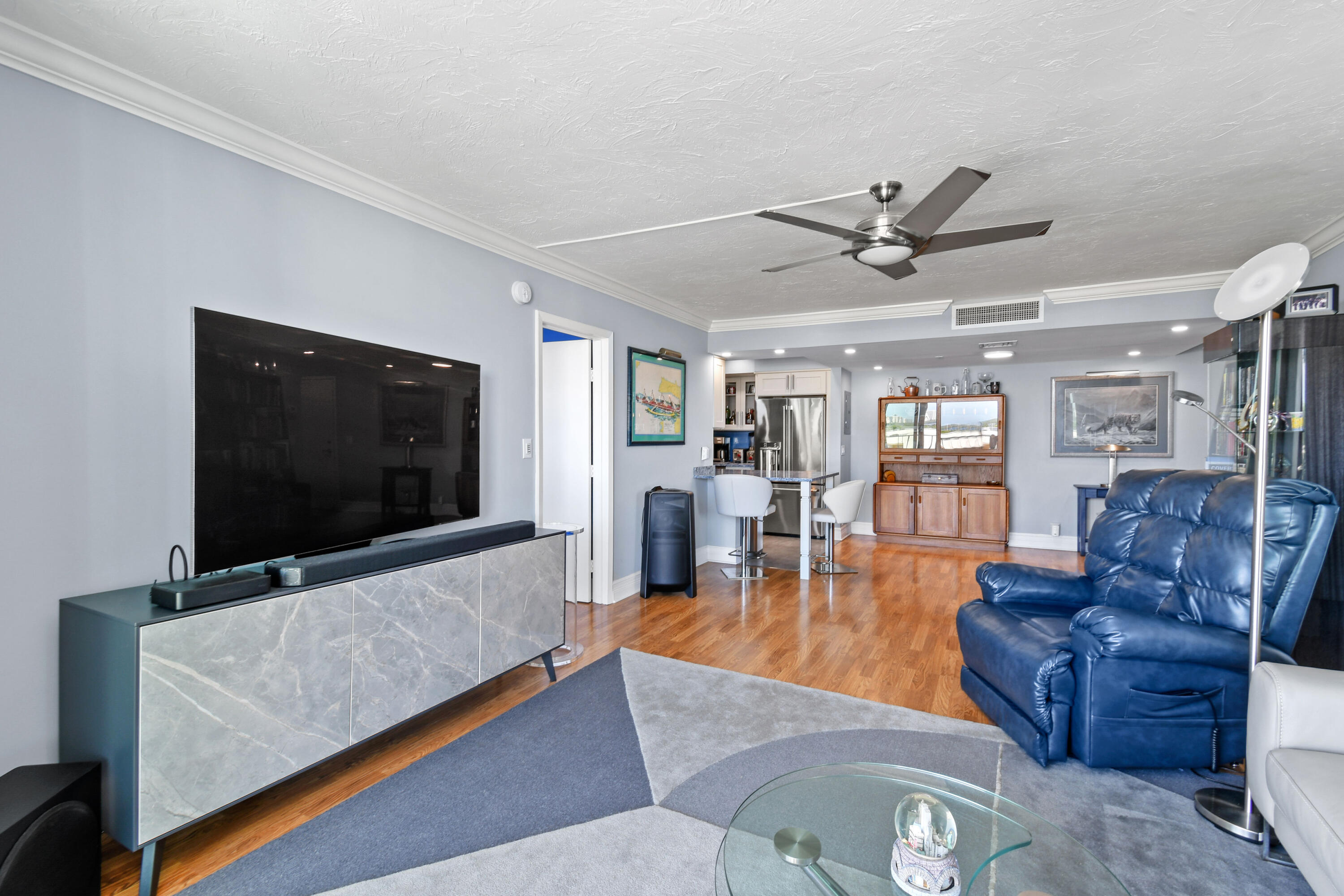 336 Golfview Road, Unit 707 North Palm Beach, FL 33408 - Photo 5 of 27 336GolfviewRd#707_05