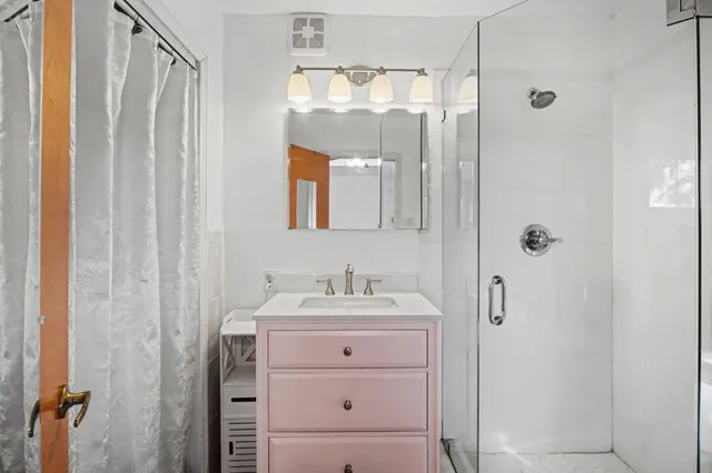 $484,900 | 2400 Desoto Drive, Miramar, FL 33023