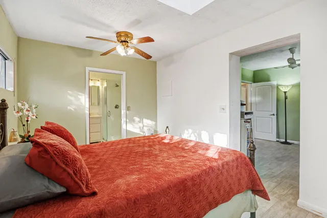 $484,900 | 2400 Desoto Drive, Miramar, FL 33023