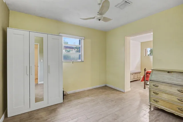 $484,900 | 2400 Desoto Drive, Miramar, FL 33023