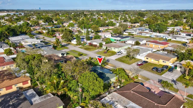 $484,900 | 2400 Desoto Drive, Miramar, FL 33023