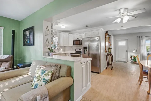 $484,900 | 2400 Desoto Drive, Miramar, FL 33023