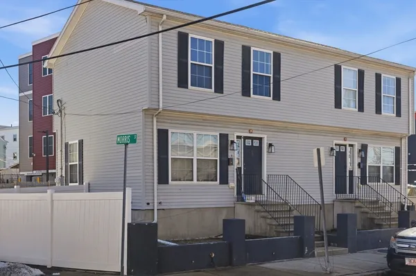 $949,000 | 76-78 Linden Street, Lynn, MA 01905