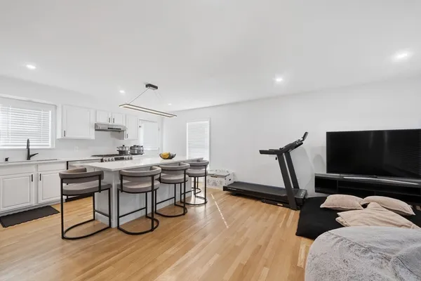 $949,000 | 76-78 Linden Street, Lynn, MA 01905