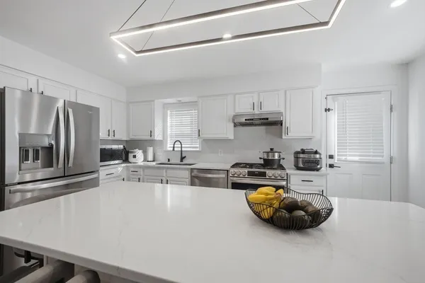 $949,000 | 76-78 Linden Street, Lynn, MA 01905