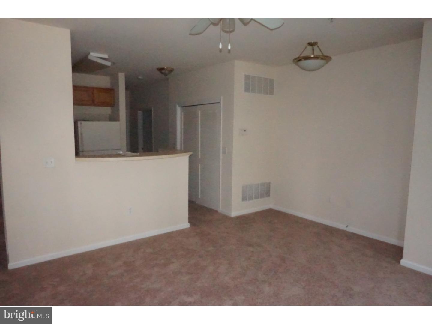 25 Turtle Court Delanco, NJ 08075 - Photo 3 of 11
