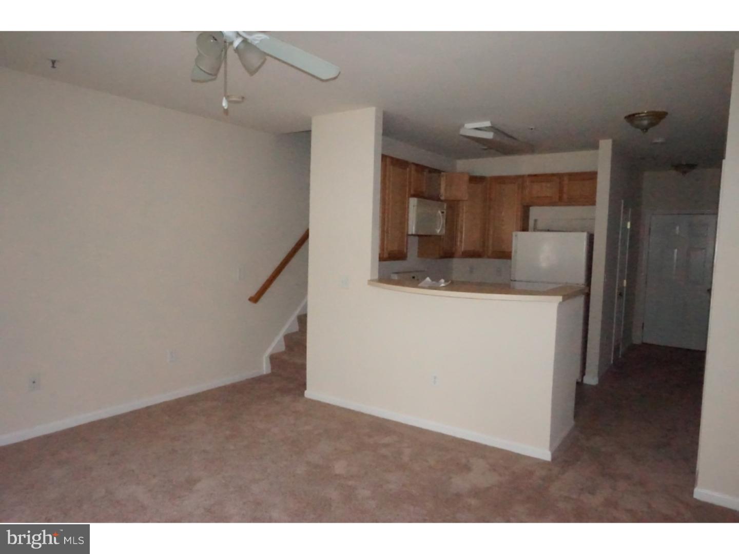 25 Turtle Court Delanco, NJ 08075 - Photo 4 of 11