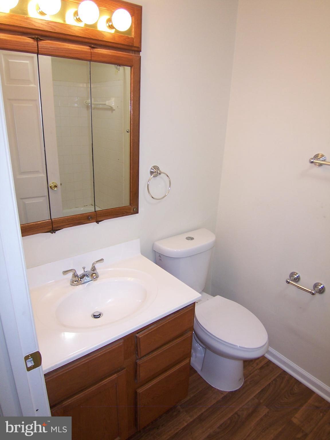902 Swallow Crest Court, Unit 902 Edgewood, MD 21040 - Photo 11 of 15 Bath