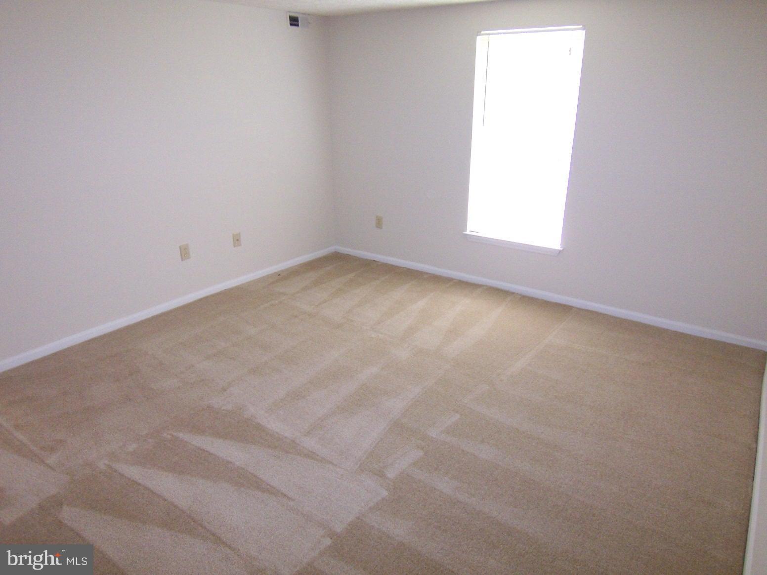 902 Swallow Crest Court, Unit 902 Edgewood, MD 21040 - Photo 10 of 15 Bath (Master)