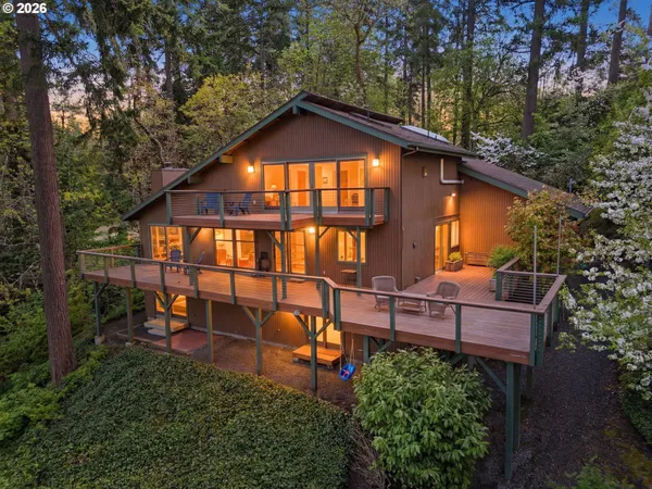 $1,075,000 | 2804 Arline Way, Eugene, OR 97403