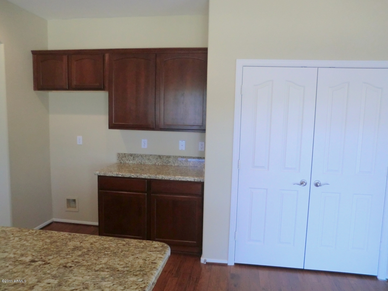 9800 Barley Road Florence, AZ 85132 - Photo 5 of 37 ADDITIONAL CABINETS