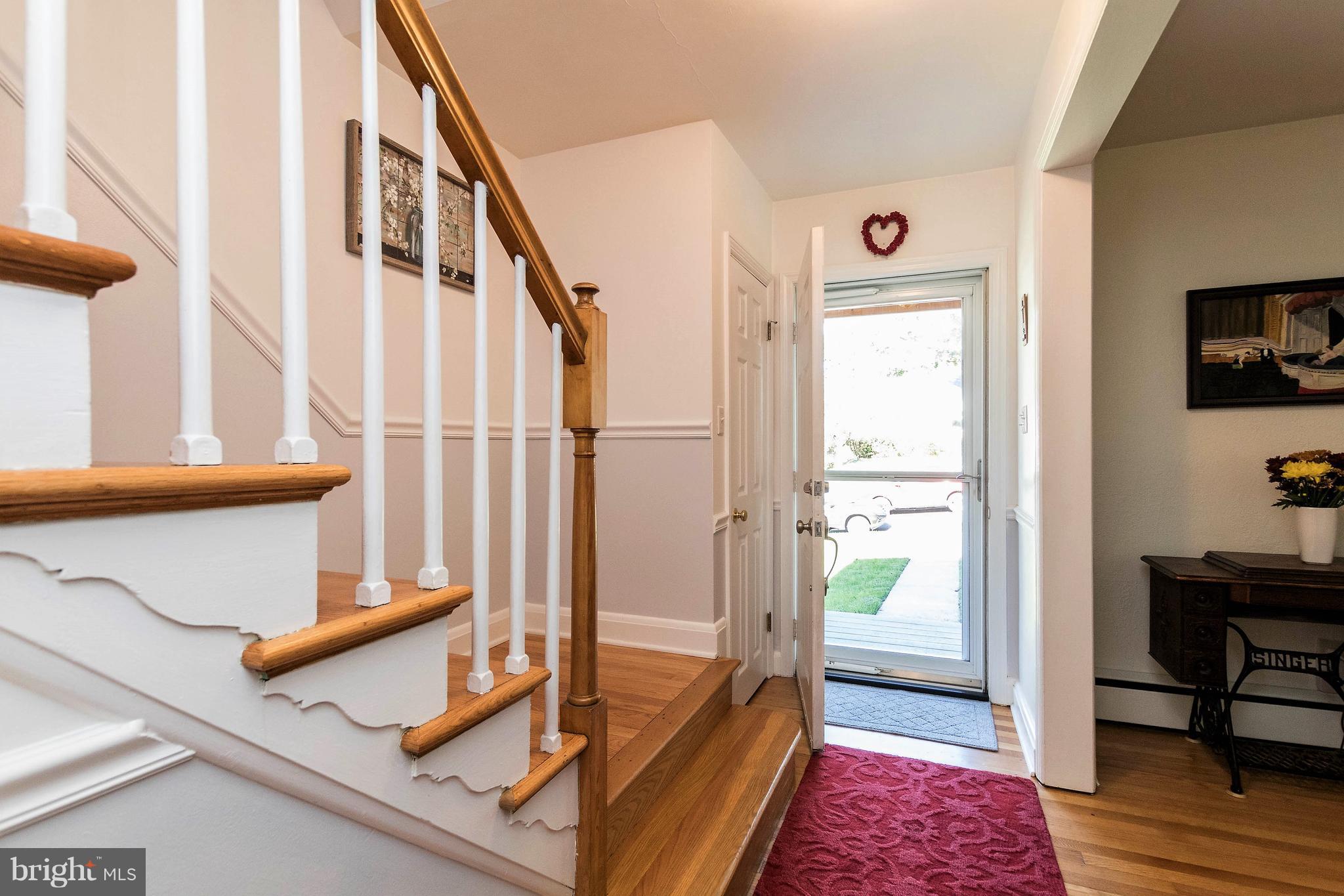 221 Ridgeway Road Catonsville, MD 21228 - Photo 6 of 60 Convenient coat closet