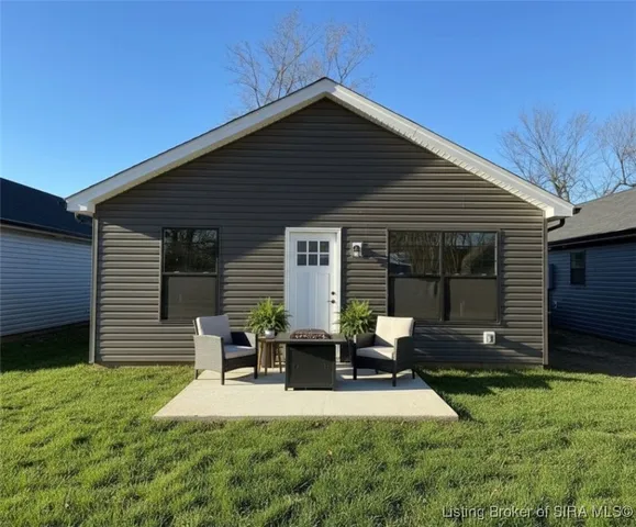 $224,900 | 1402 Frederick Avenue, Jeffersonville, IN 47130