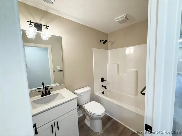 $224,900 | 1402 Frederick Avenue, Jeffersonville, IN 47130