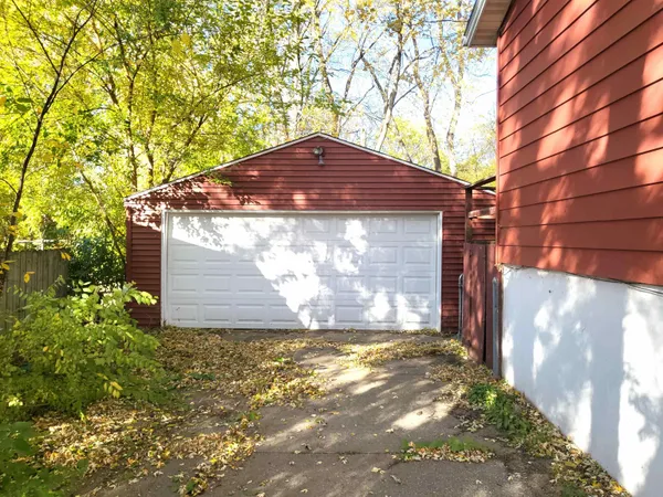a view of backyard of house