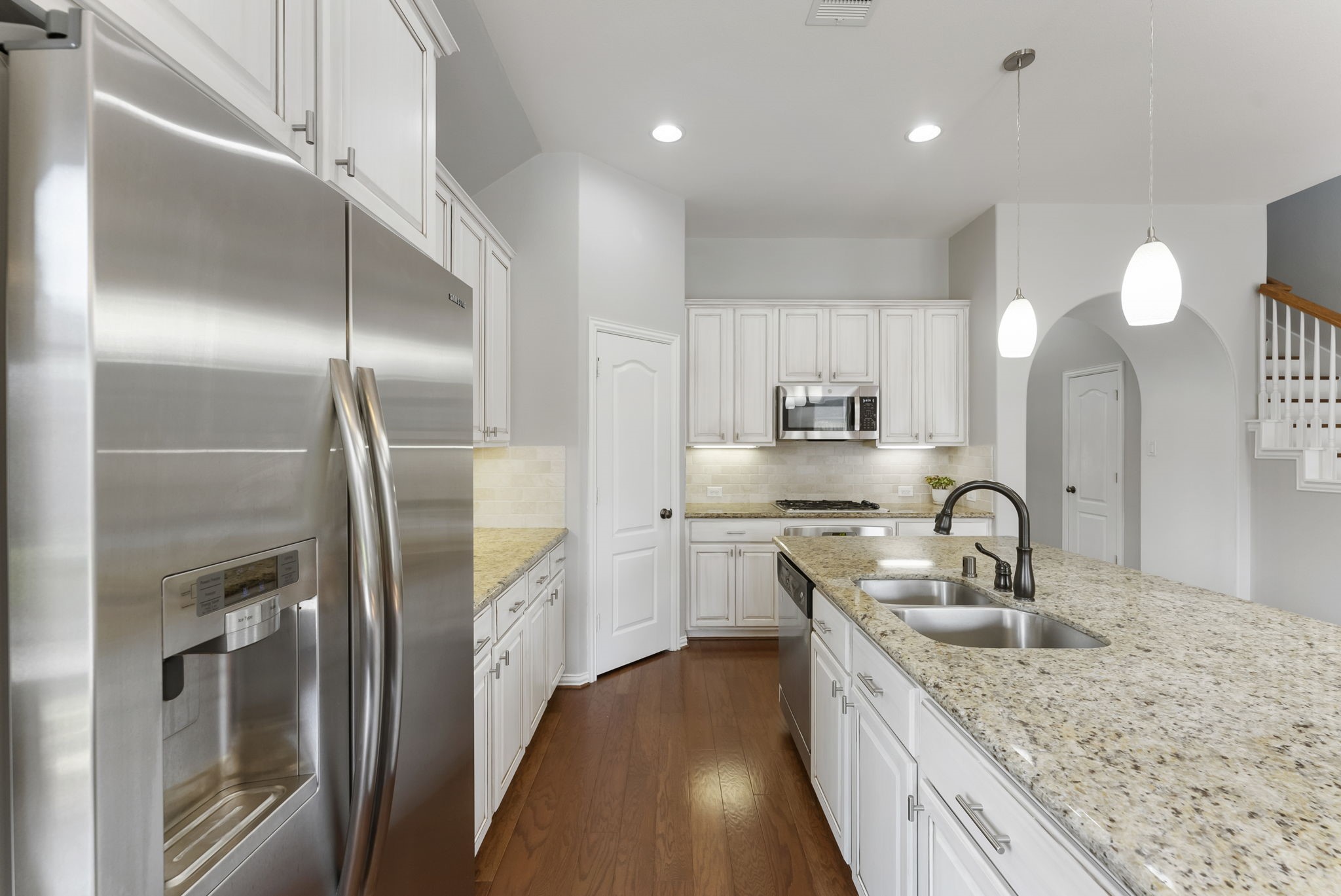 27515 Chris Ridge Court Spring, TX 77386 - Photo 9 of 31