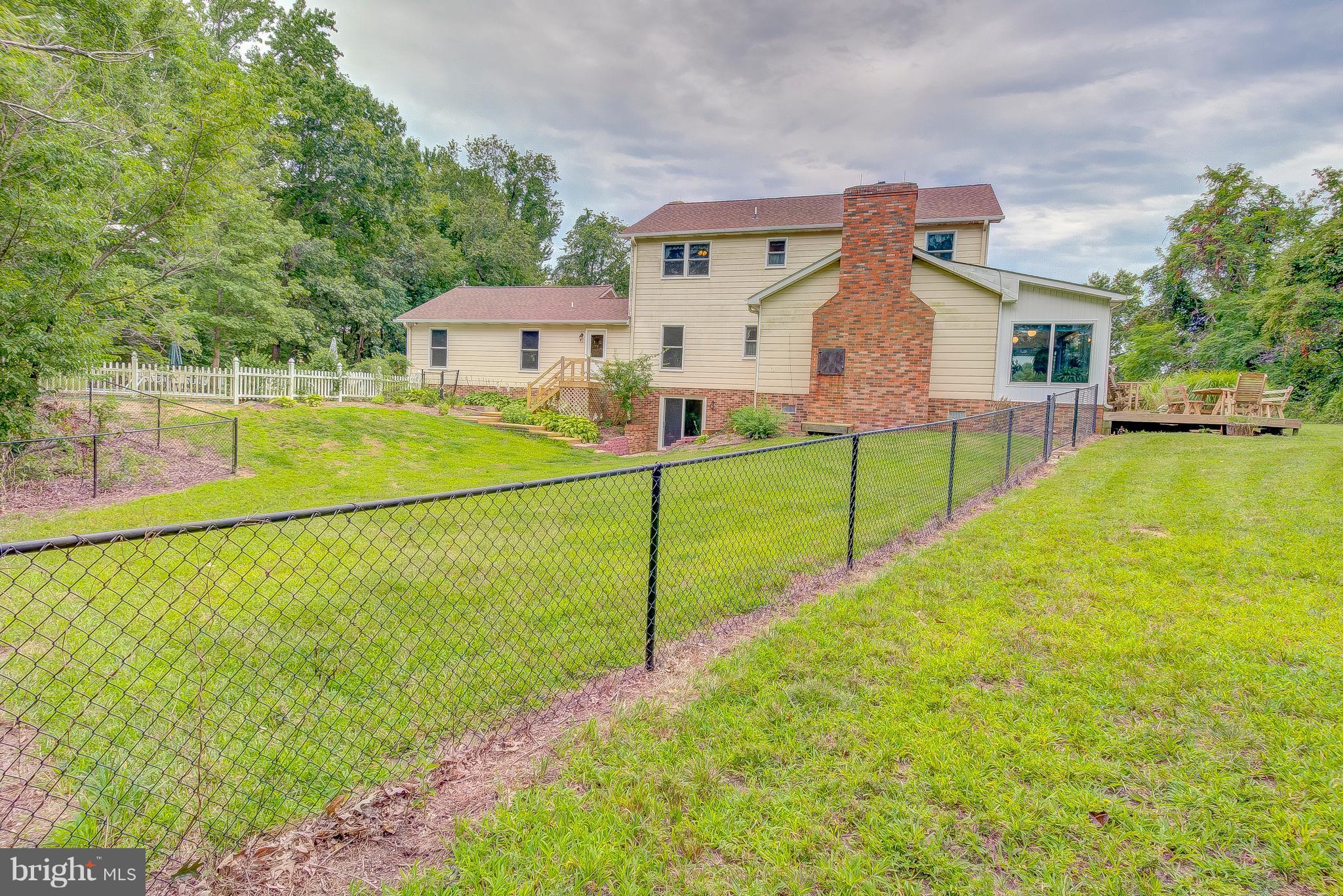 3551 Deep Landing Road Huntingtown, MD 20639 - Photo 9 of 30 Exterior (Rear)