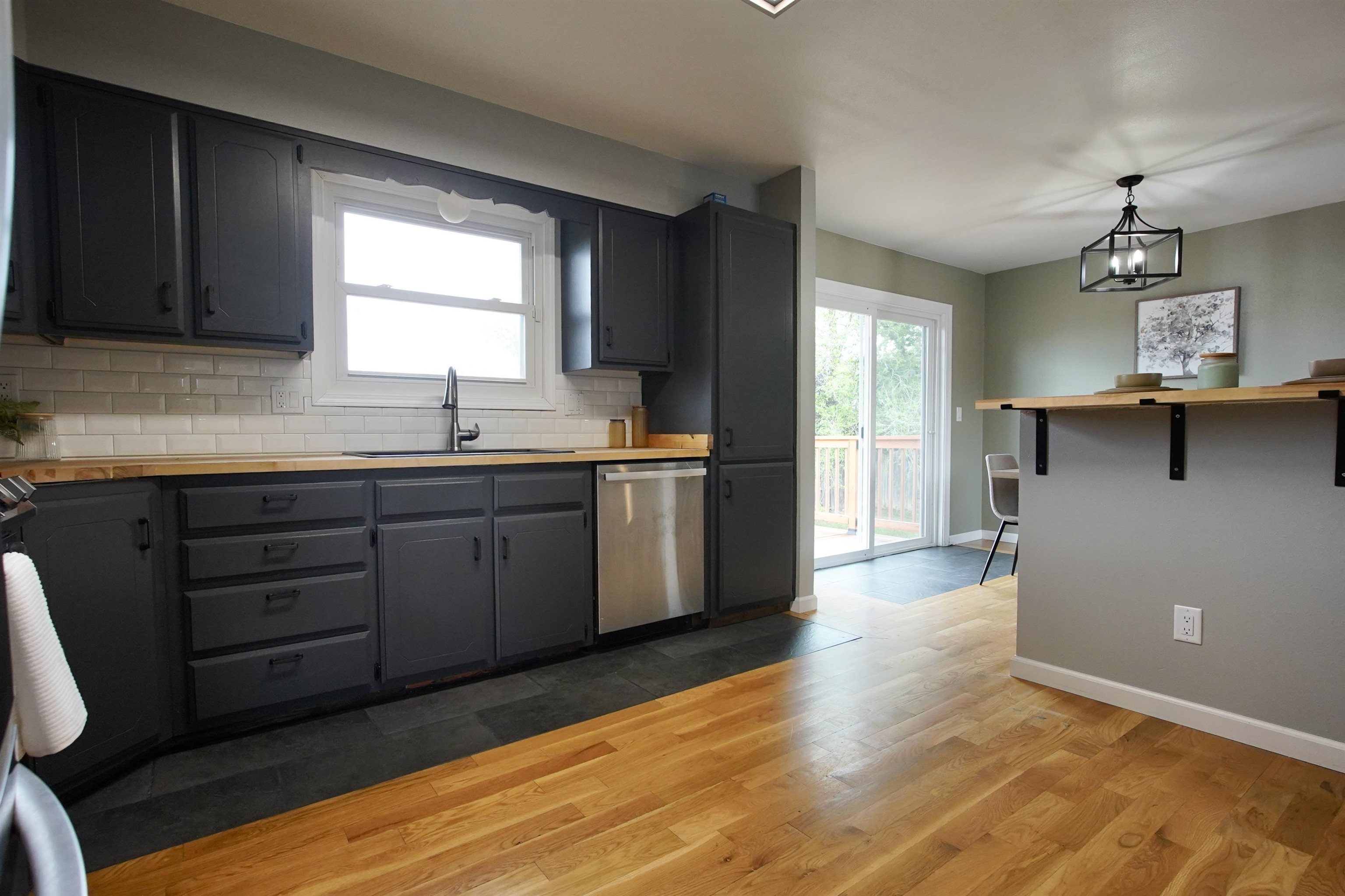 5611 South David Street Casper, WY 82601 - Photo 5 of 43