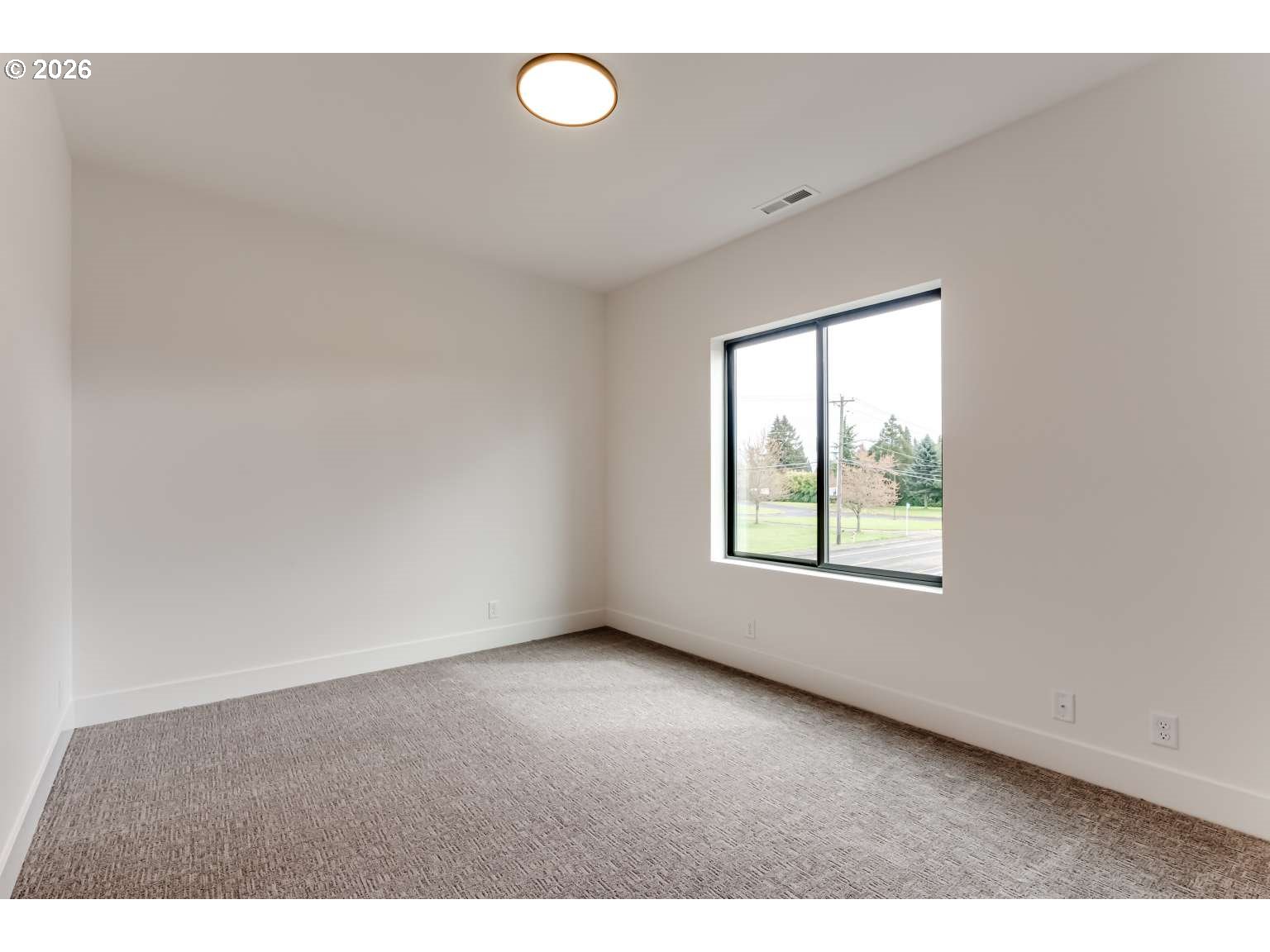 2624 Gilham Road Eugene, OR 97408 - Photo 16 of 33