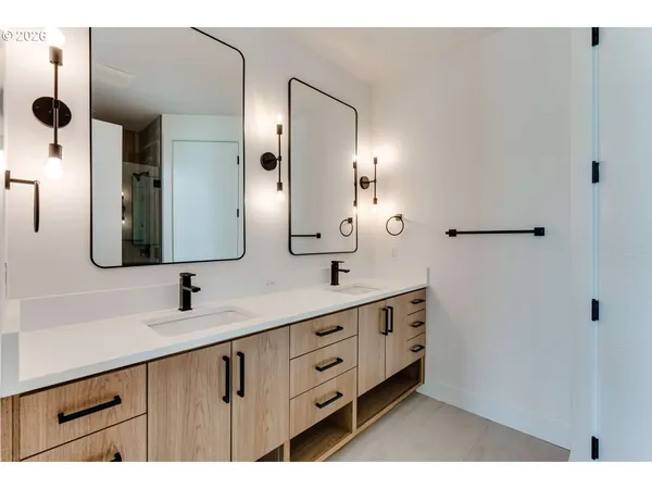 $1,180,000 | 2624 Gilham Road, Eugene, OR 97408