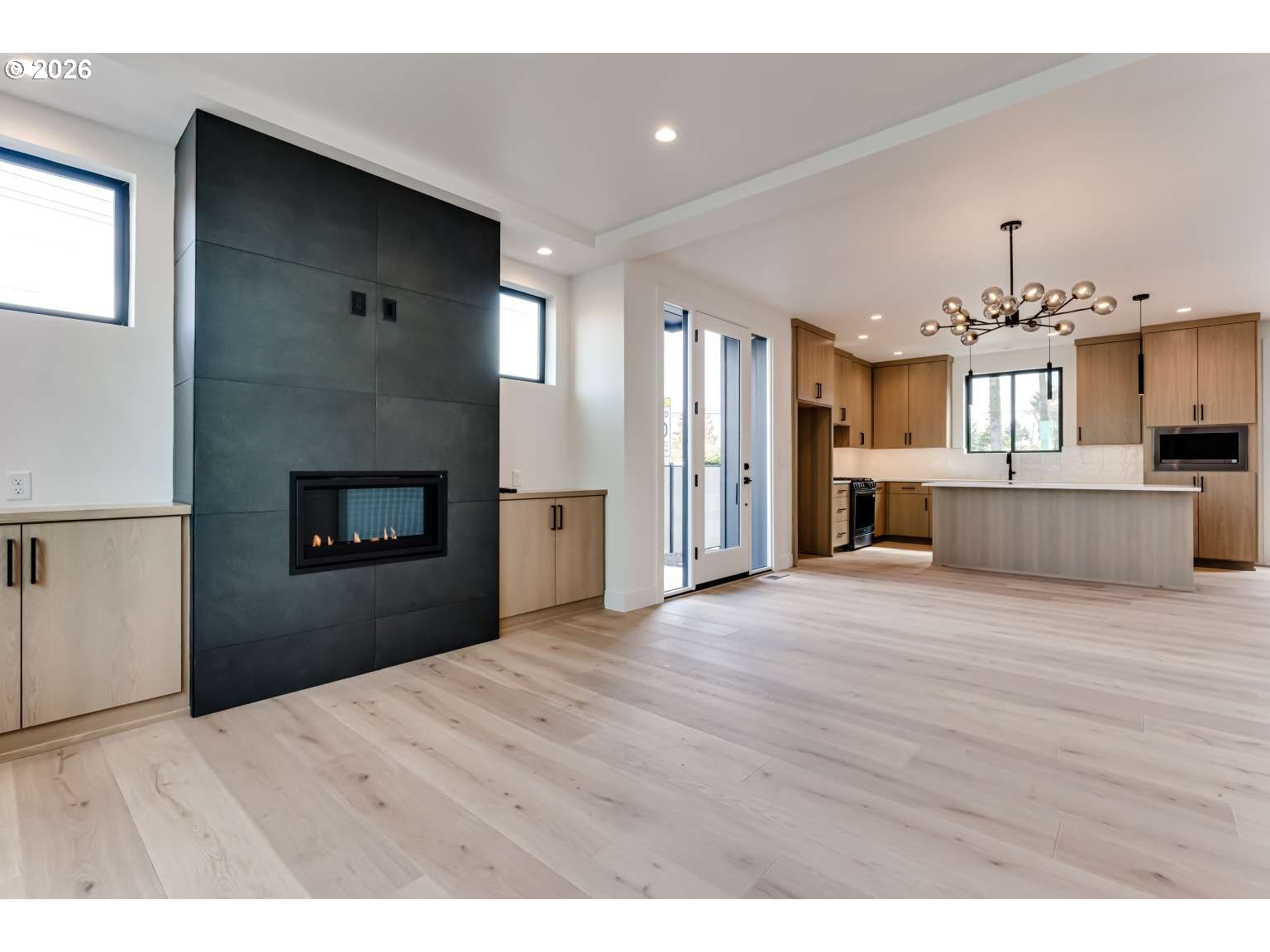 2624 Gilham Road Eugene, OR 97408 - Photo 5 of 33