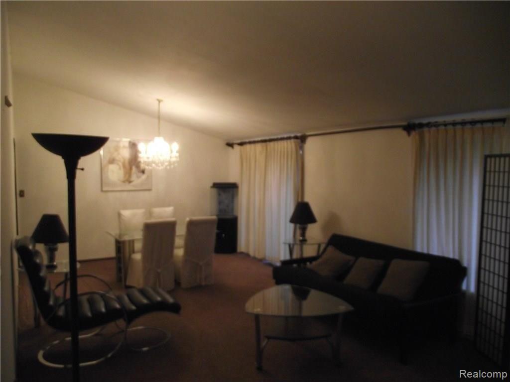 29559 Pond Ridge Road Farmington, MI 48334 - Photo 11 of 18 pond ridge 011.jpg