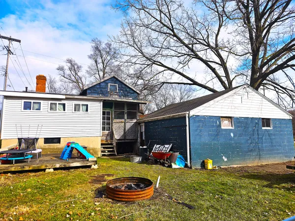 $100,000 | 218 South Cherry Street, Flushing, MI 48433